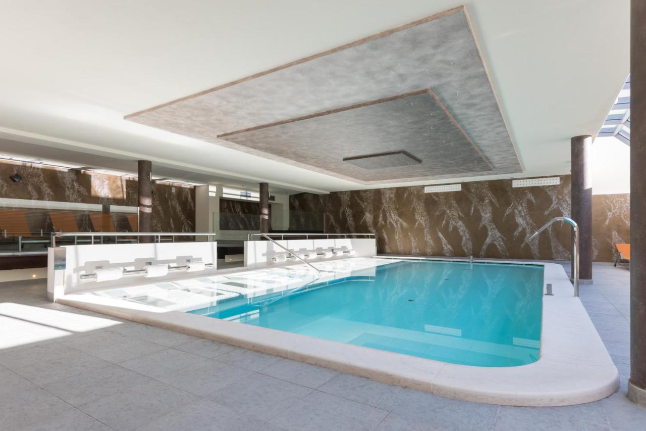 Hotel Crepei Pozza di Fassa Luaran gambar